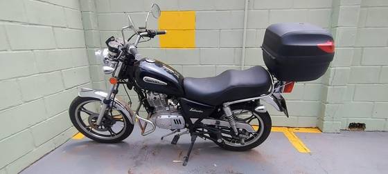 SUZUKI INTRUDER 125 